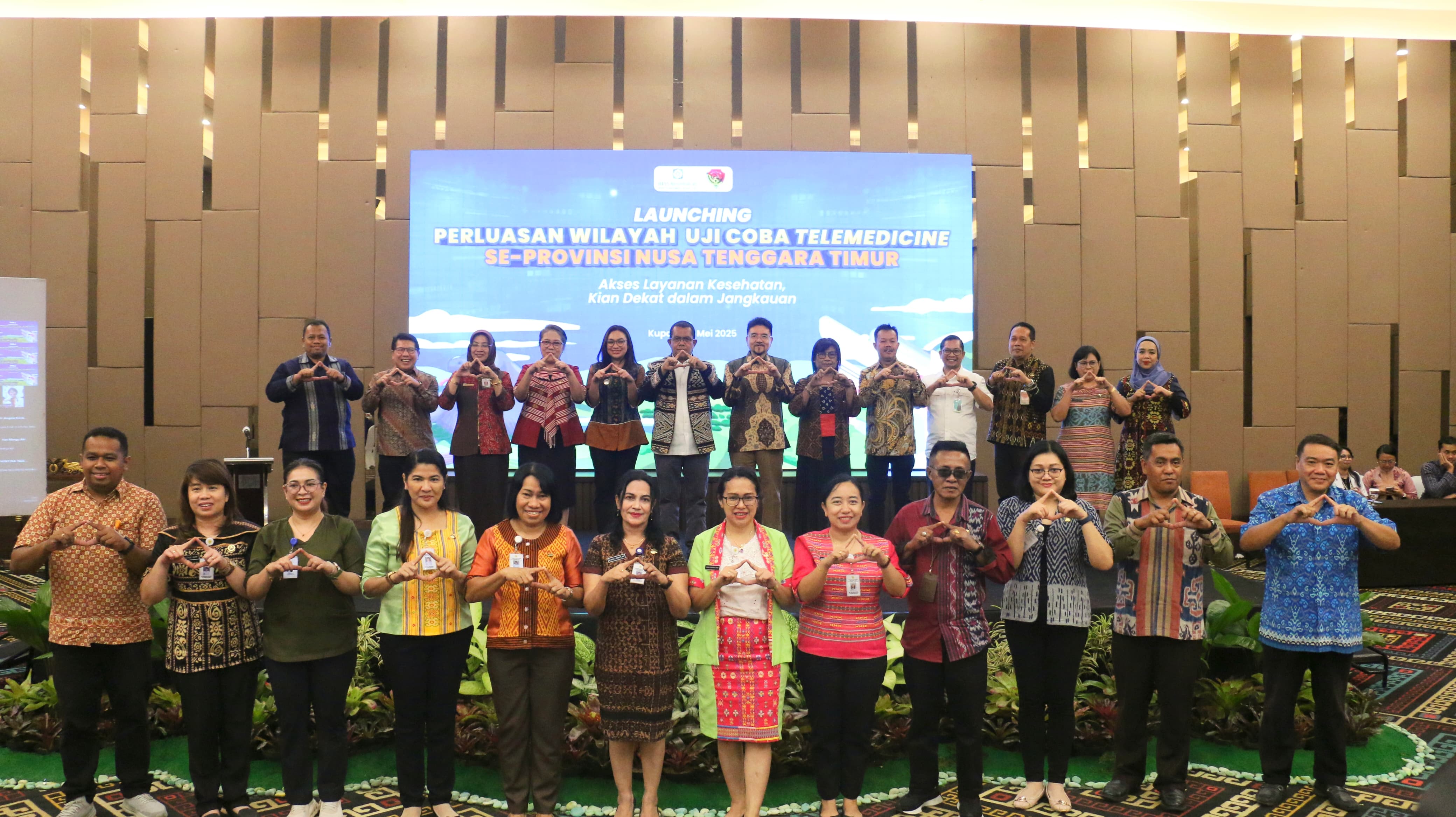Gubernur NTT Launching Perluasan Wilayah Uji Coba Telemedicine