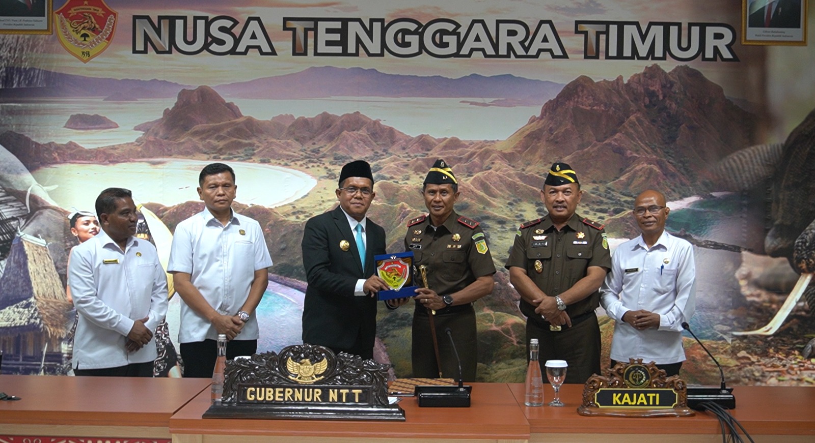 Kejati NTT dan Pemprov NTT Teken Kesepakatan Bersama, Perkuat Sinergi Hukum dan Tata Kelola Pemerintahan yang Bersih