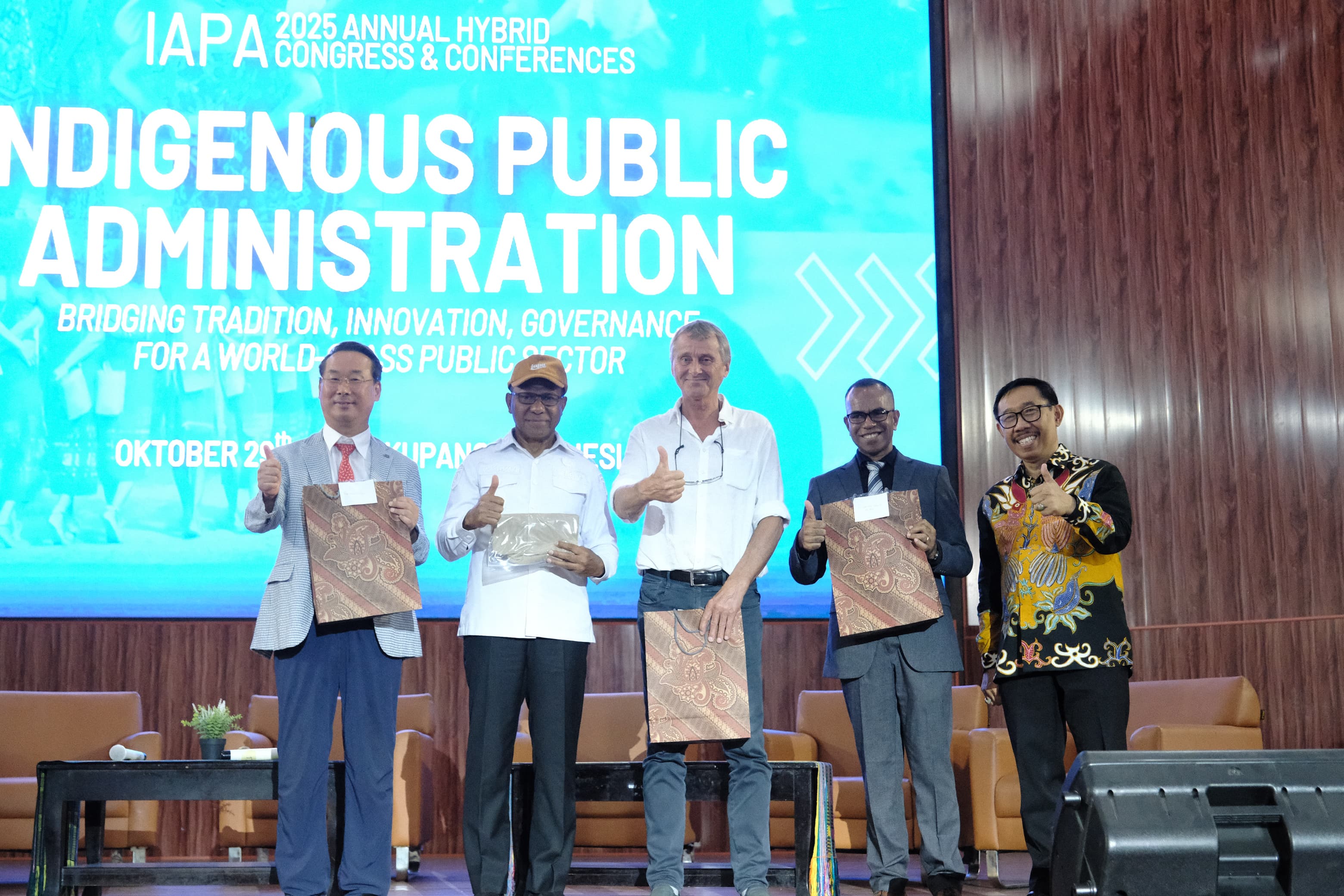Jadi Narasumber di Konferensi Internasional, Wakil Gubernur NTT Dorong Reformasi Kebijakan Digital Inklusif di Daerah 3T