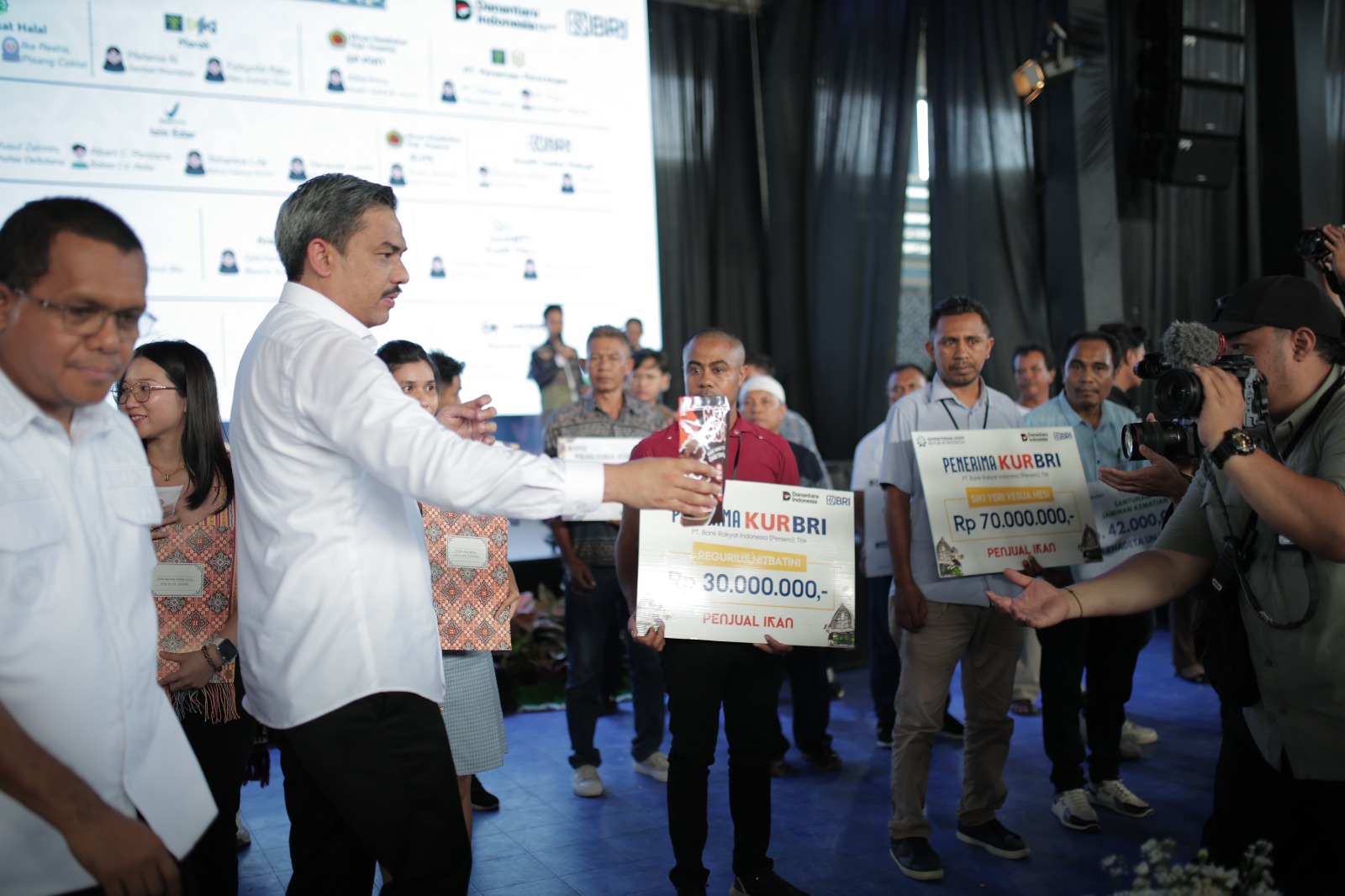 BRI dan Kemenkop UMKM Hadirkan Pelaku UMKM Dalam Festival Kemudahan dan Pelindungan Usaha Mikro NTT