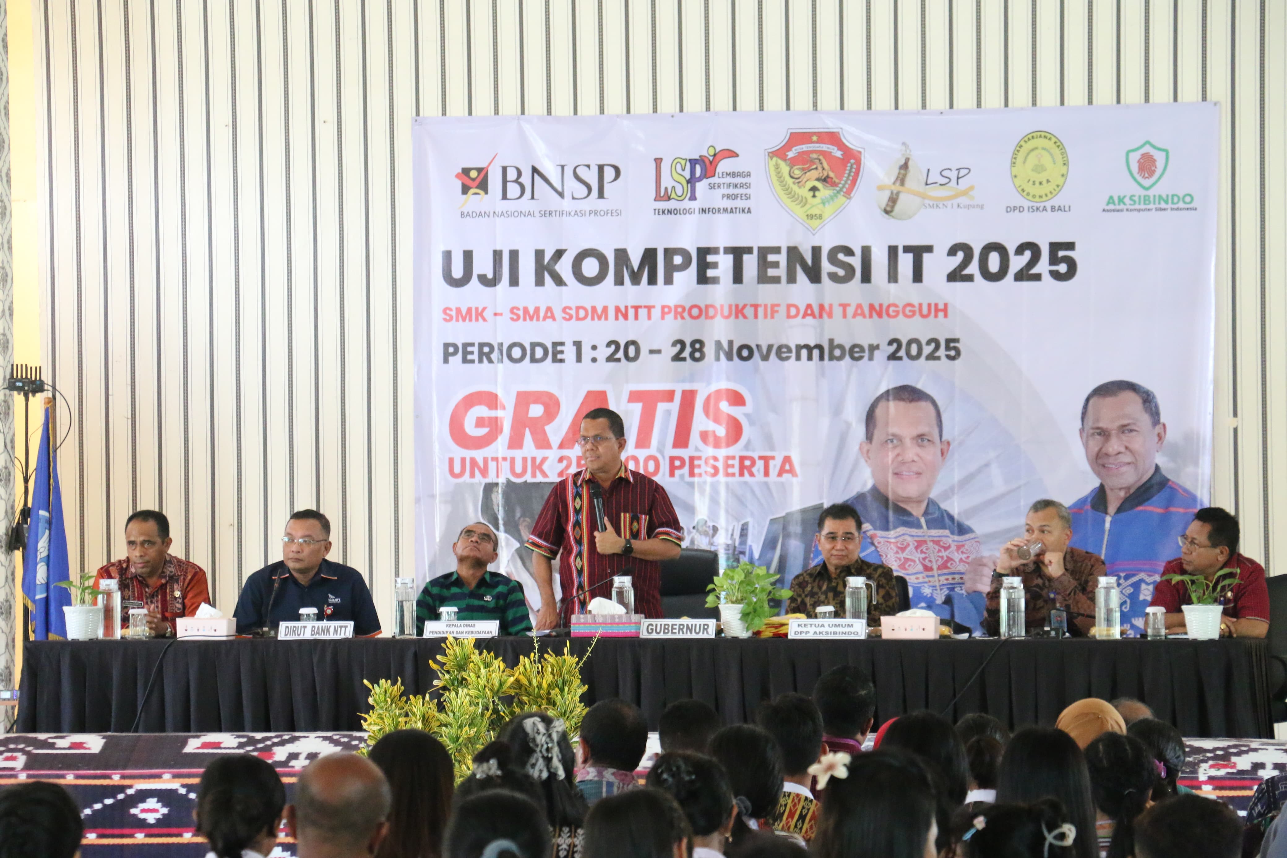 Gubernur NTT Buka Uji Kompetensi IT Gratis bagi Siswa SMA/SMK se-Kota Kupang
