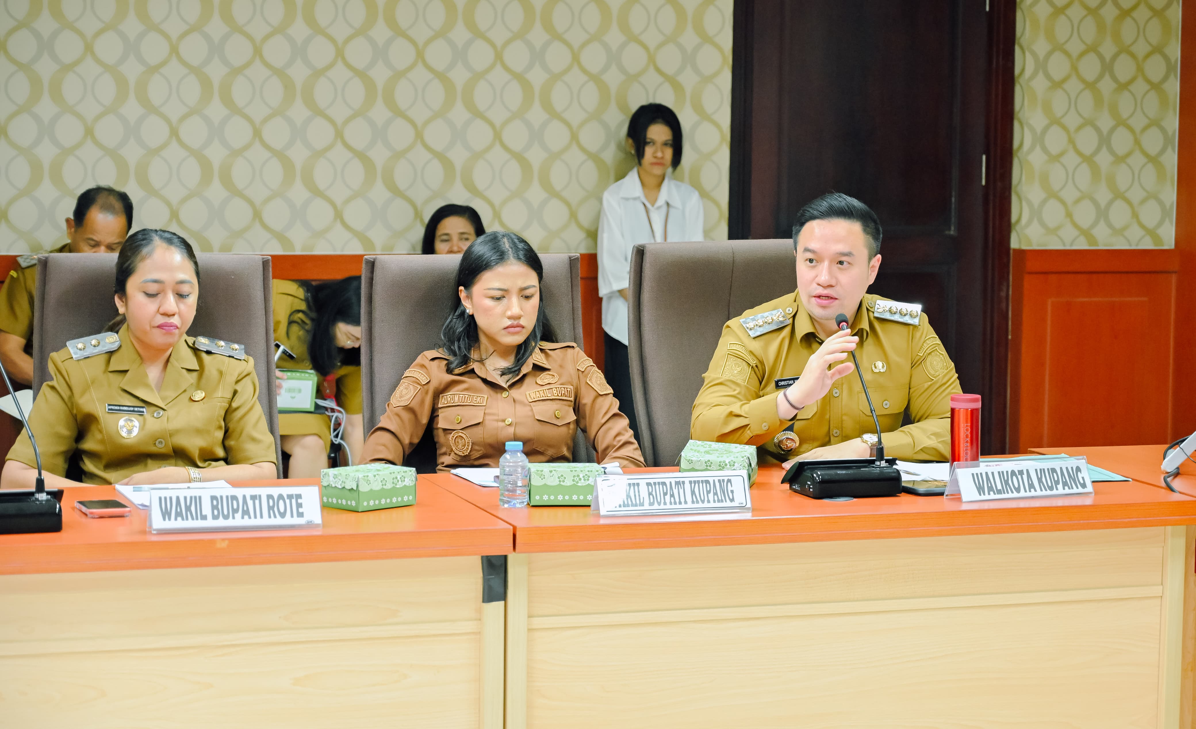 Wali Kota Kupang Dorong Penguatan Satgas Penanganan PMI Ilegal dan Komunitas Purna Pekerja Migran