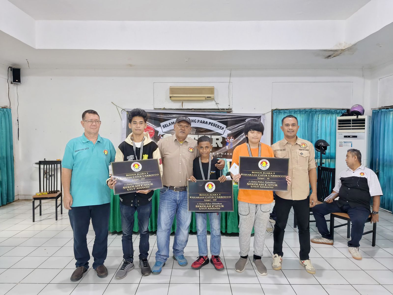 Percasi Kota Kupang Beri Bonus Pelatihan Online bagi Juara Kejuaraan Catur L’arrocco Tingkat Pelajar