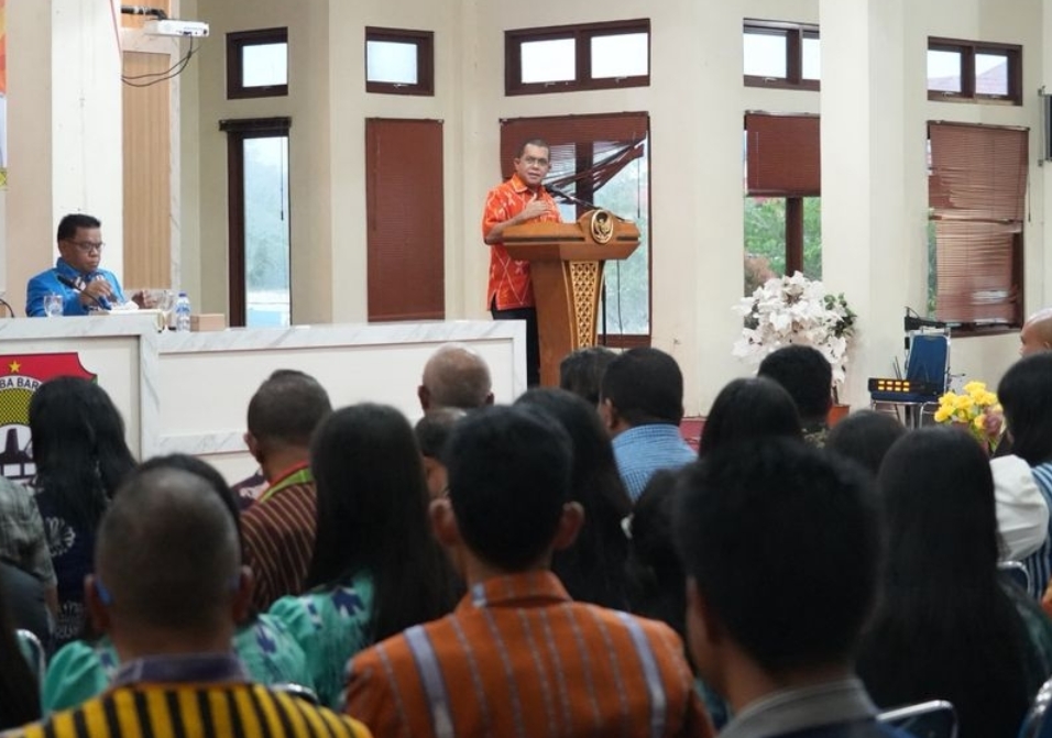 Gubernur NTT Tekankan Pemanfaatan KUR Yang Disalurkan Bank Himbara dan Bank NTT bagi Pertumbuhan Ekonomi Rakyat