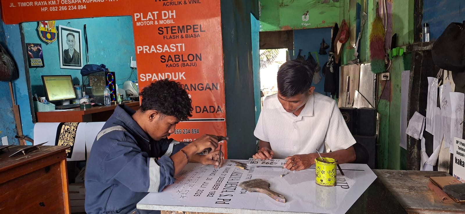 Dari Bengkel Kreatif ke Bisnis Advertising, Henos Kembangkan Usaha Berkat KUR BRI