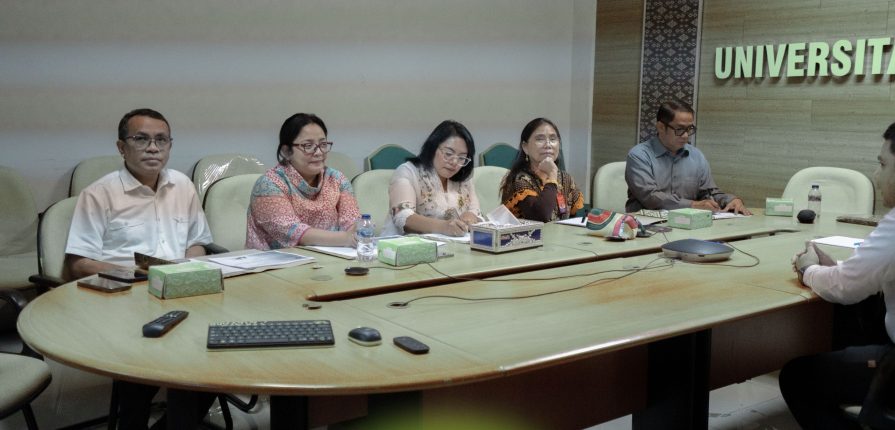 Ukir Sejarah Baru, Undana Terima Tiga Dokter Spesialis pada Dua Program Studi FKKH
